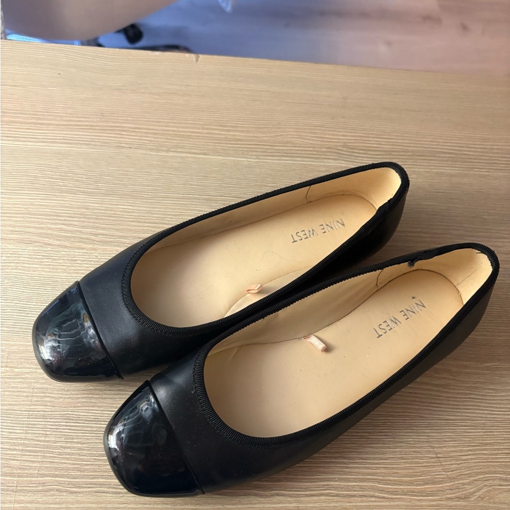 Nine West Black Leather Flats